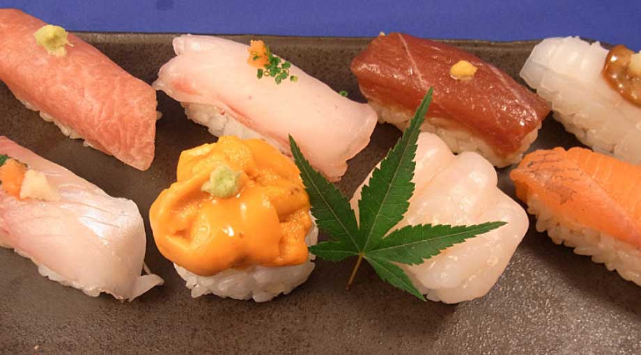 札幌市のすし姫沙羅では、マグロやウニなど高級寿司をご提供。